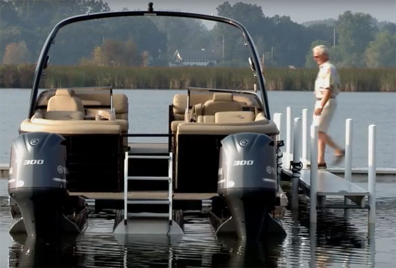 How to choose the right pontoon boat engine