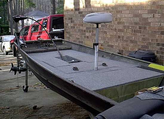 37 Best Jon Boat Mods with Ideas for Decking, Seats 